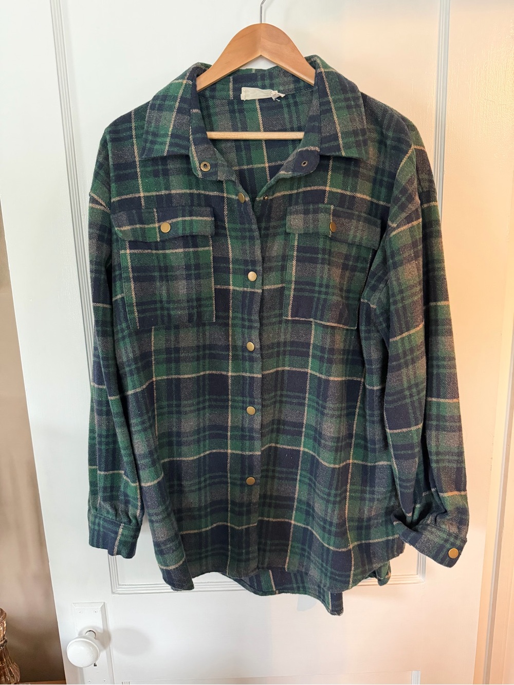 Ninexis Navy and Green Plaid Oversized Button Down Flannel